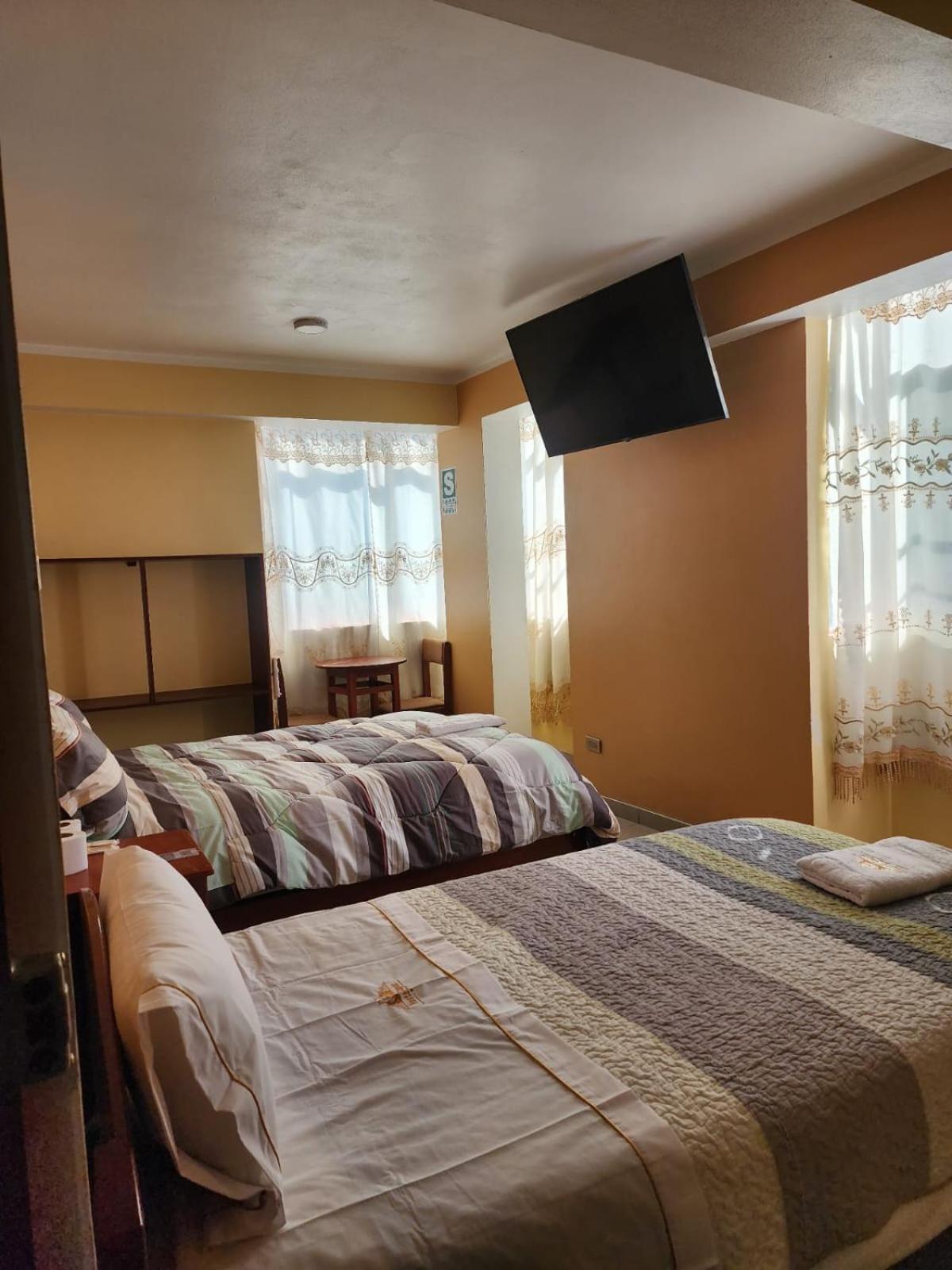 Hostal Capac Ayacucho Bagian luar foto